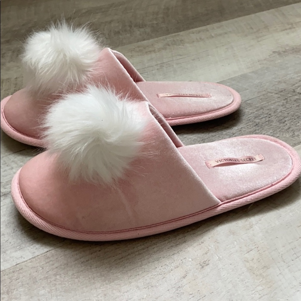 Victoria’s Secret Slippers